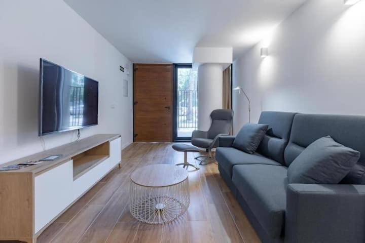 Duplex 6 Pax 2 Bth, Excelent Area Luxor Appartamento